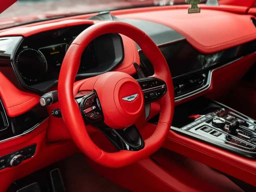 Aston Martin DBX 4.0 V8 DBX707 09/2024-photo-22