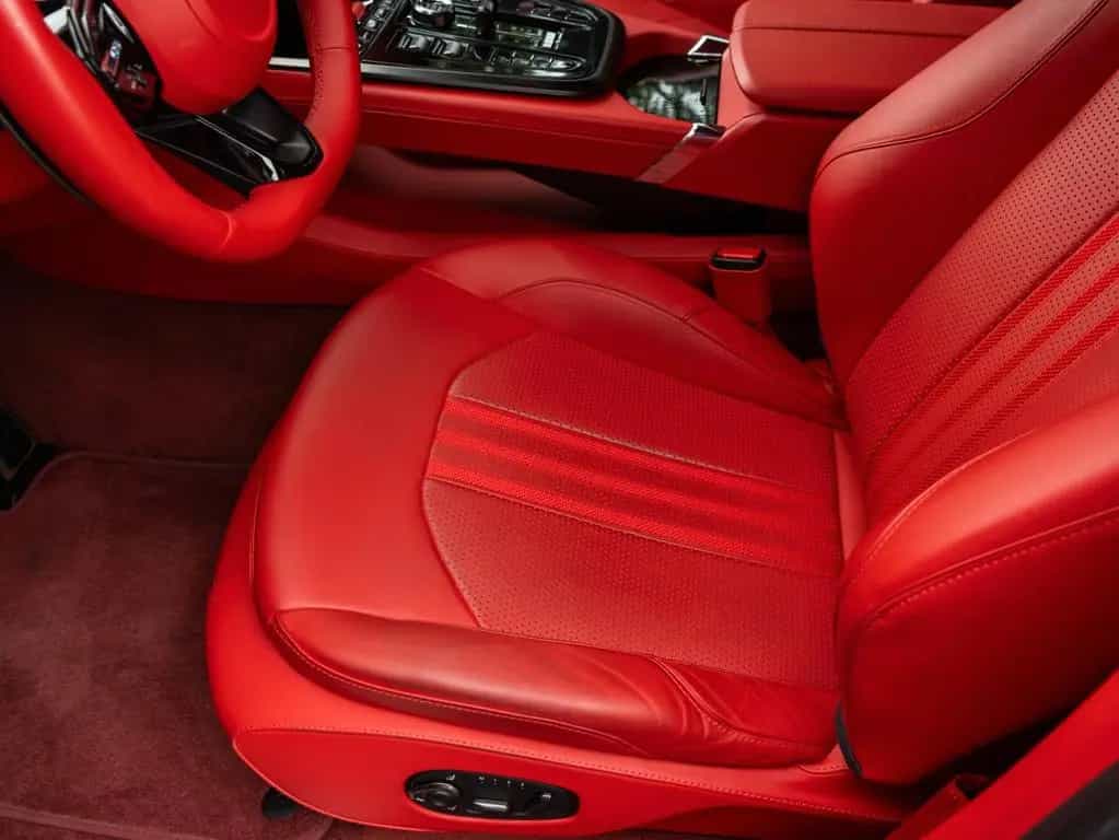 Aston Martin DBX 4.0 V8 DBX707 09/2024-photo-23
