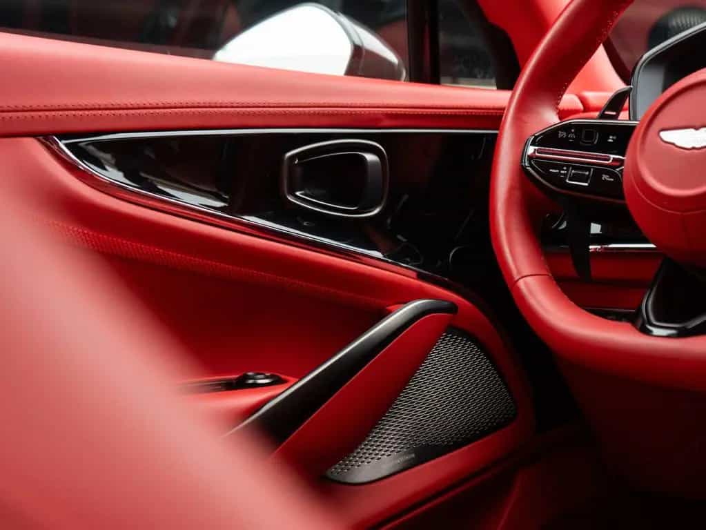 Aston Martin DBX 4.0 V8 DBX707 09/2024-photo-26