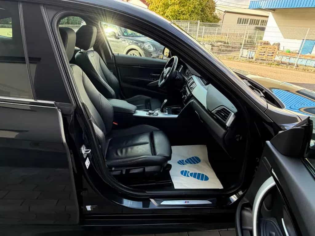 BMW 330 3 Gran Turismo 330 d xDrive M Sport 08/2017-photo-9