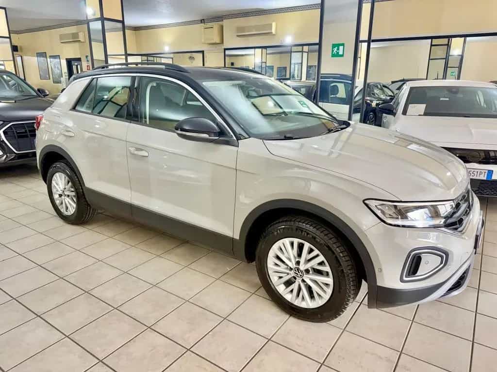 Other Other Volkswagen T-Roc 1.0 TSI Life 03/2024-photo-3