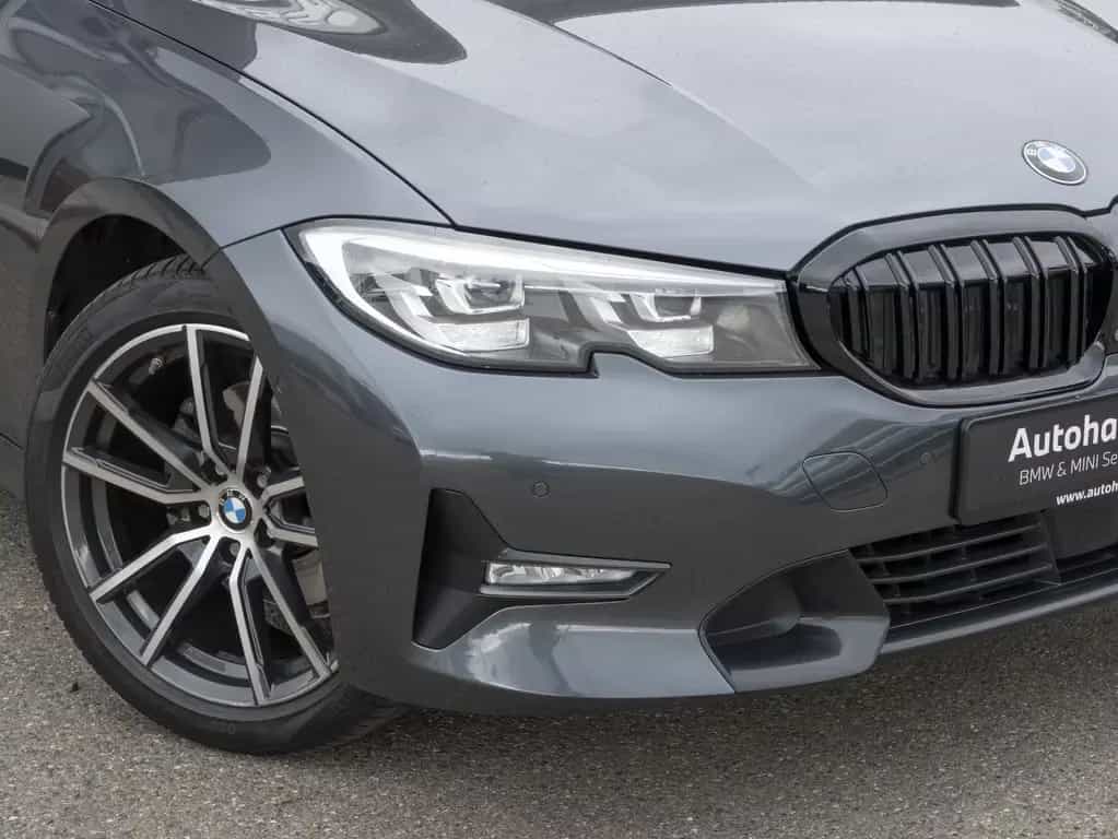 BMW 320 i xDr Sport Line ACC LENKRHZ 360° LCPro HiFi 03/2020-photo-14