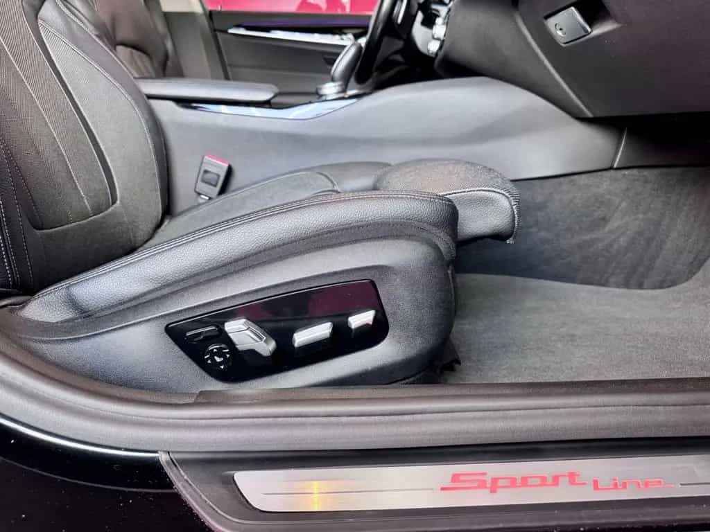 BMW 530 d Sport Komfortsitz LED HeadUp Kamera 18Zoll 11/2017-photo-25