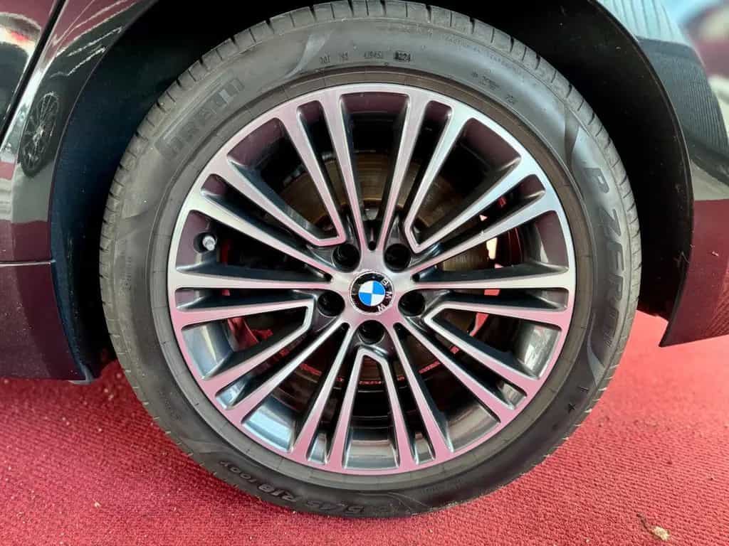 BMW 530 d Sport Komfortsitz LED HeadUp Kamera 18Zoll 11/2017-photo-37