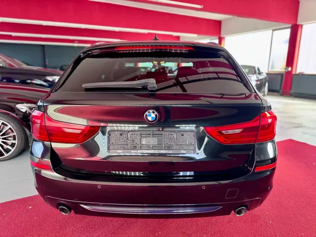 BMW 530 d Sport Komfortsitz LED HeadUp Kamera 18Zoll 11/2017-photo-6