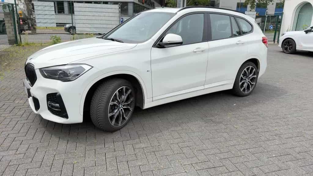 BMW X1 xDrive20d M Sport Steptronic M Sport 11/2019-photo-4