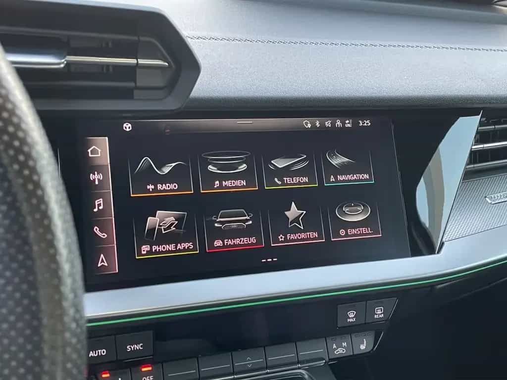 Audi A3 Lim. 30 TDI S line Matrix Kam. Alcantara AHK 05/2022-photo-11