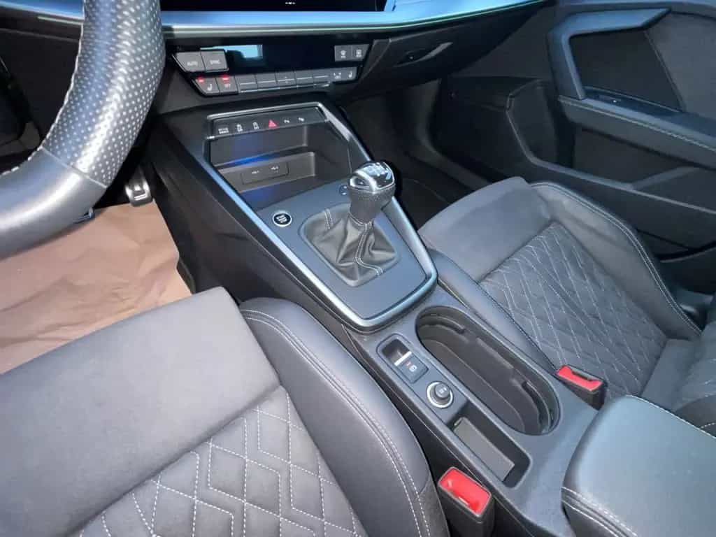 Audi A3 Lim. 30 TDI S line Matrix Kam. Alcantara AHK 05/2022-photo-12