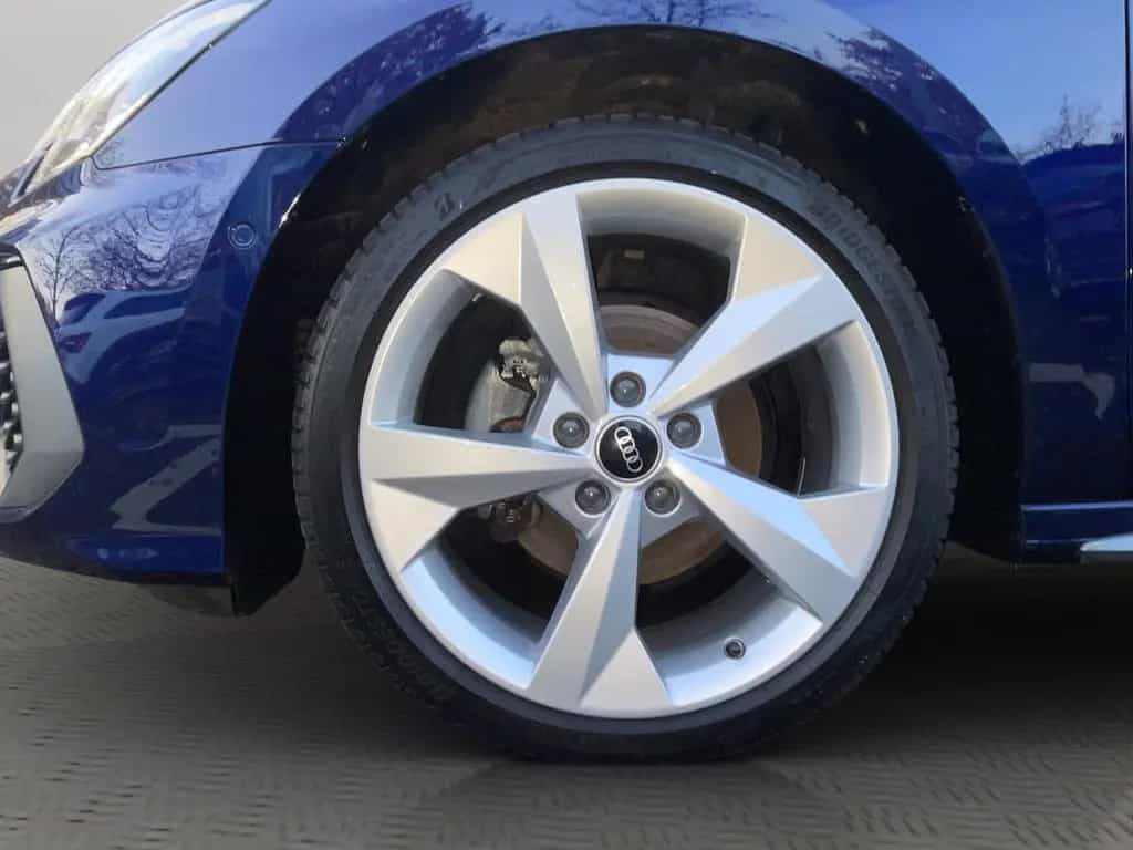 Audi A3 Lim. 30 TDI S line Matrix Kam. Alcantara AHK 05/2022-photo-18
