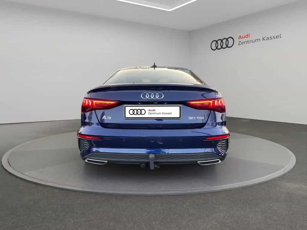 Audi A3 Lim. 30 TDI S line Matrix Kam. Alcantara AHK 05/2022-photo-3