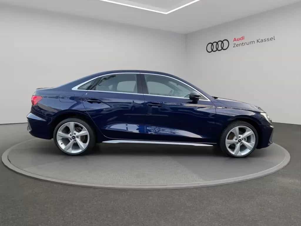 Audi A3 Lim. 30 TDI S line Matrix Kam. Alcantara AHK 05/2022-photo-5