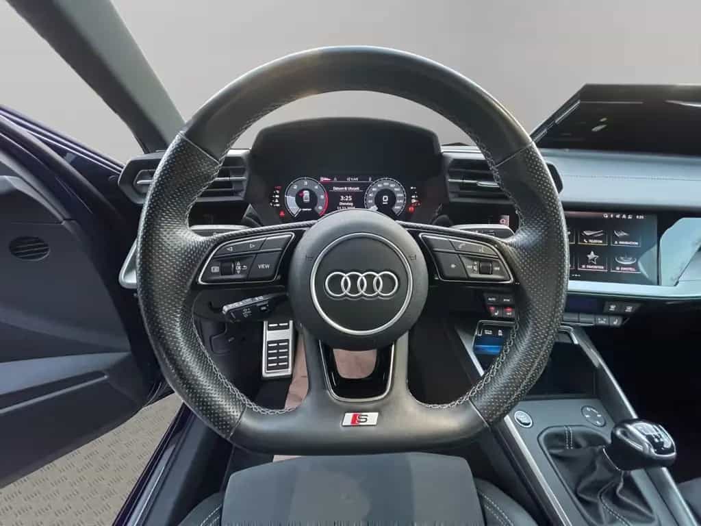 Audi A3 Lim. 30 TDI S line Matrix Kam. Alcantara AHK 05/2022-photo-9