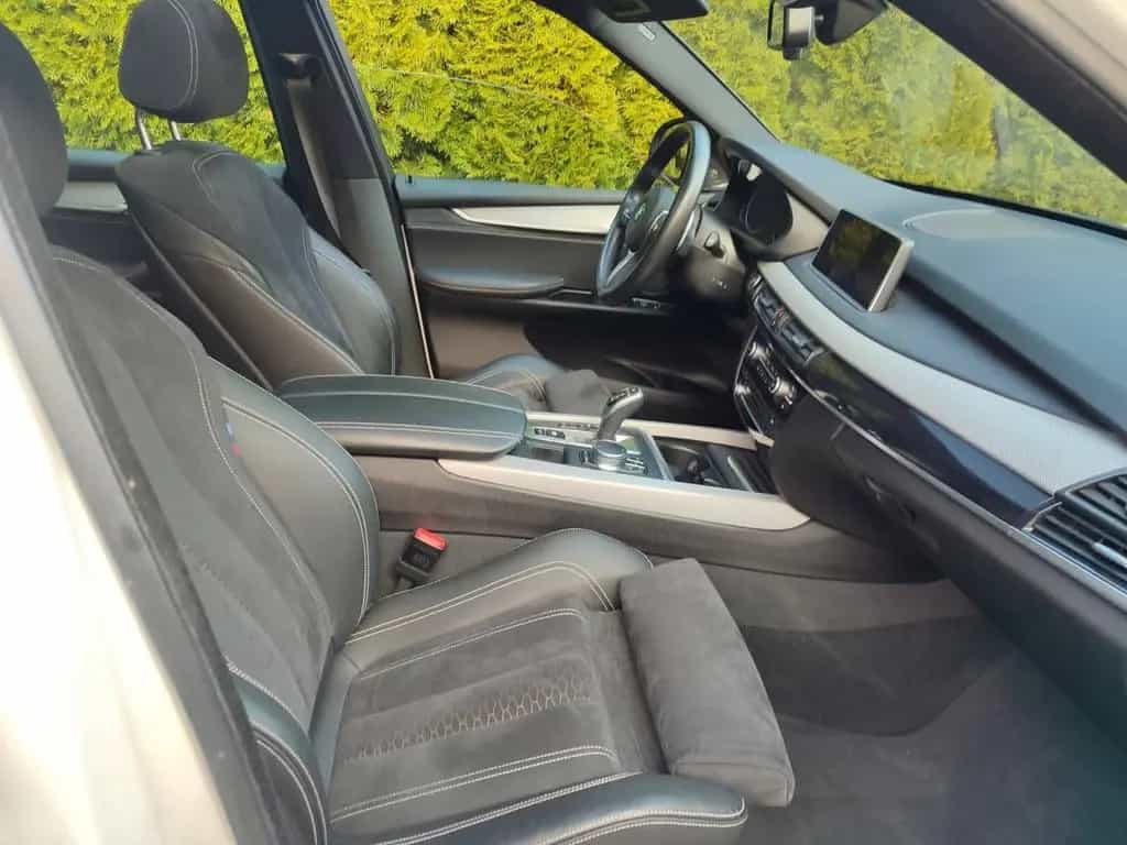 BMW X5 xDrive40d - 12/2018-photo-12
