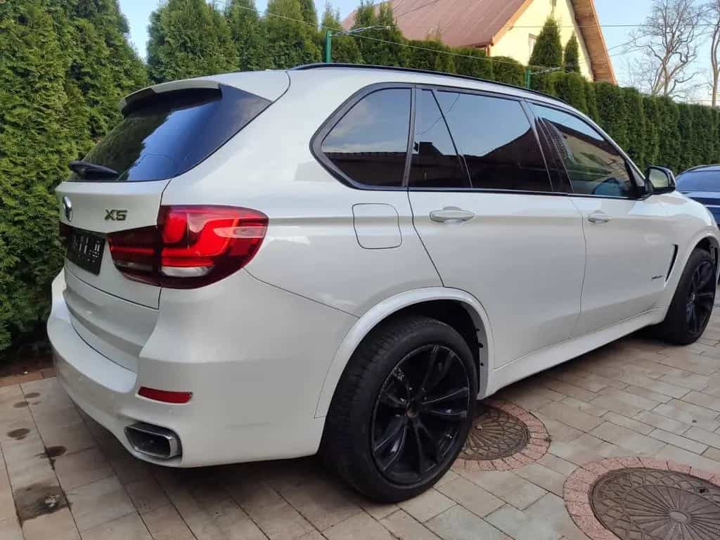 BMW X5 xDrive40d - 12/2018-photo-6
