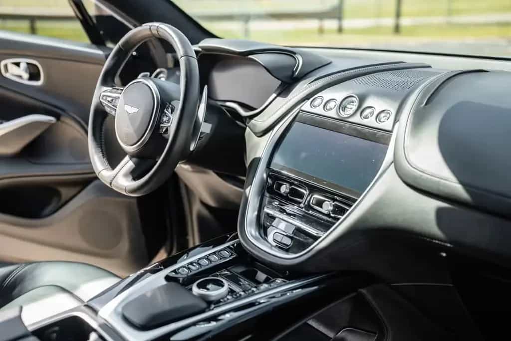 Aston Martin DBX 4.0 V8 07/2021-photo-26