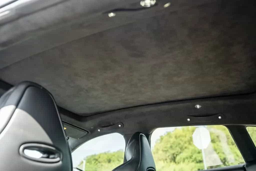 Aston Martin DBX 4.0 V8 07/2021-photo-34