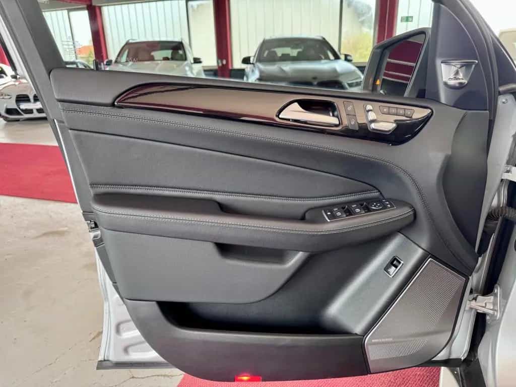 Mercedes-Benz GLE 500 GLE500 Distronic Offroad Pano B&O 360°Massage 20 02/2016-photo-26