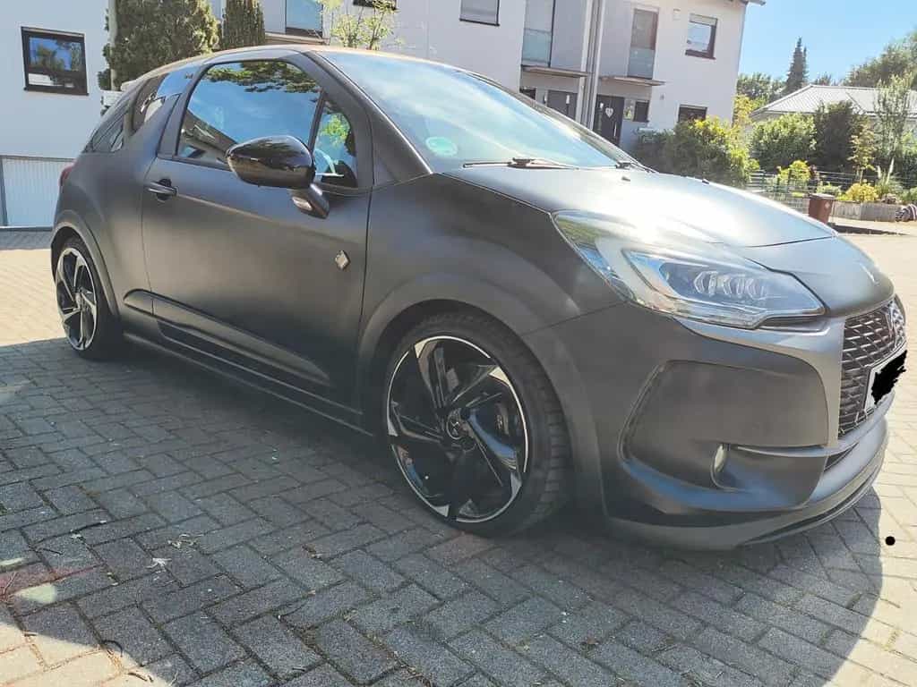 DS Automobiles DS3 PERFORMANCE Black Special 208 ps 09/2017-photo-5