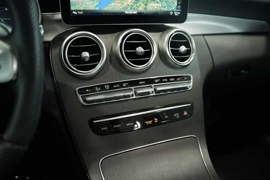 Mercedes-Benz C 43 AMG Cabrio 4M *19 *Night *HUD *Digital 05/2019-photo-33