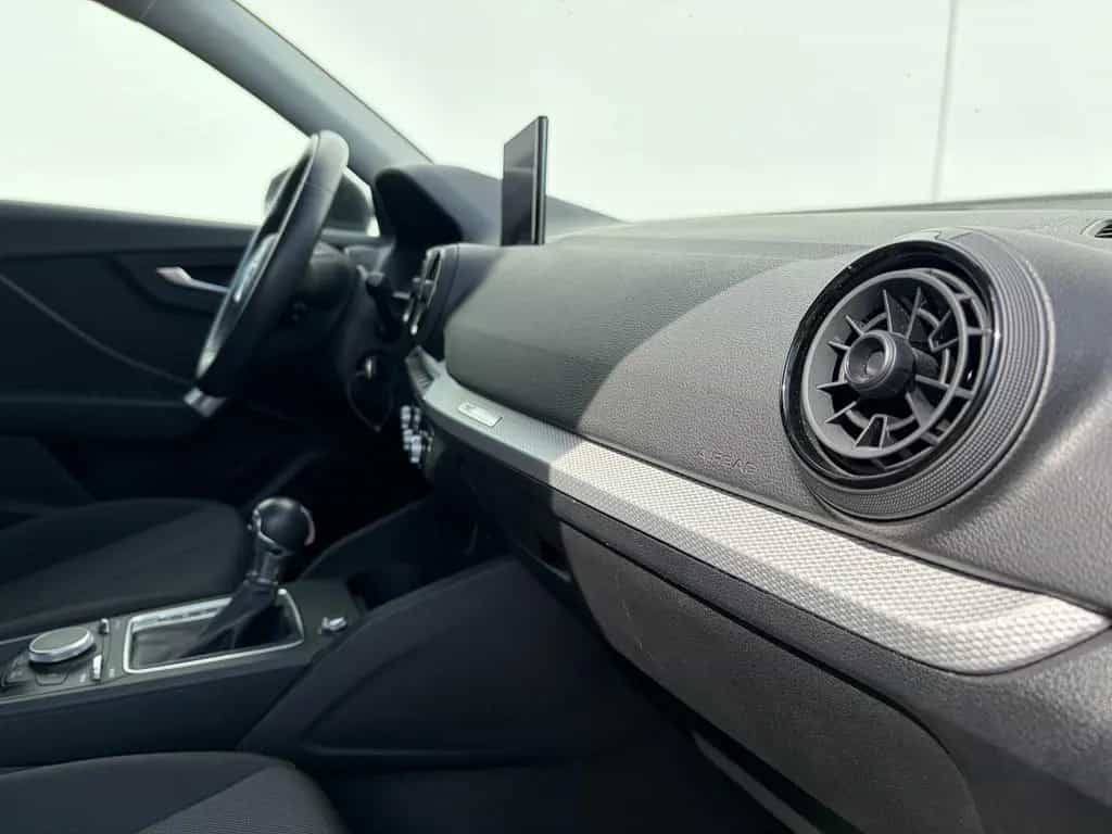 Audi Q2 35 TFSI basis S-tronic*LED*CAR PLAY*PDC* 03/2019-photo-16