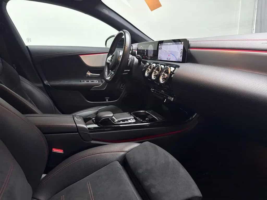 Mercedes-Benz CLA Shooting Brake CLA220 SB AMG-Line/Night/LED/Pano/Sound/Ambiente 10/2019-photo-8