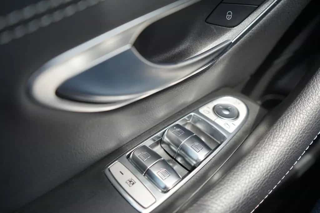 Mercedes-Benz E 200 E200 T-Modell AMG Line LED Navi ACC 360° Leder 11/2018-photo-26