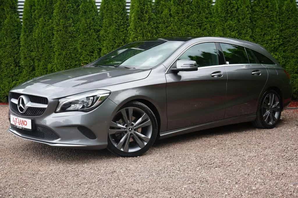 Mercedes-Benz CLA 200 7G-DCT Urban LED Kamera Navi Panorama 11/2017-photo-1