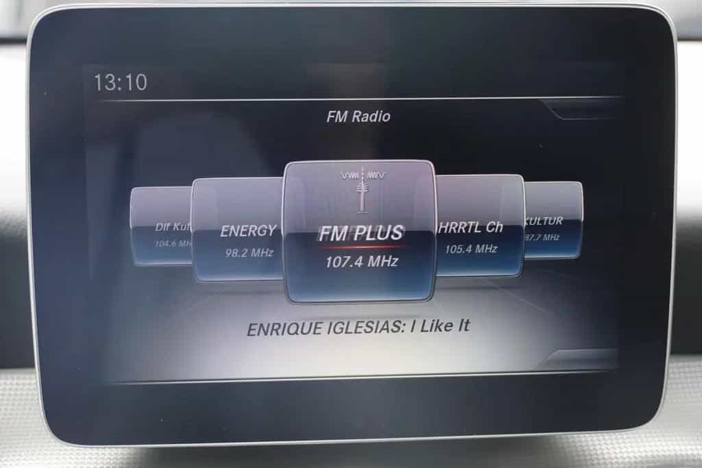 Mercedes-Benz CLA 200 7G-DCT Urban LED Kamera Navi Panorama 11/2017-photo-21