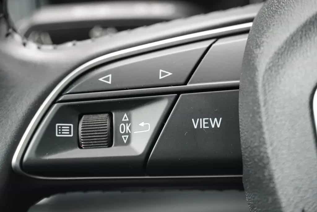 Audi Q3 35 1.5 TFSI advanced LED Navi AHK Spurhalte 03/2019-photo-17
