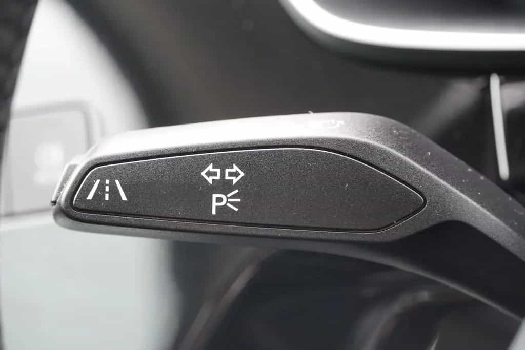 Audi Q3 35 1.5 TFSI advanced LED Navi AHK Spurhalte 03/2019-photo-18