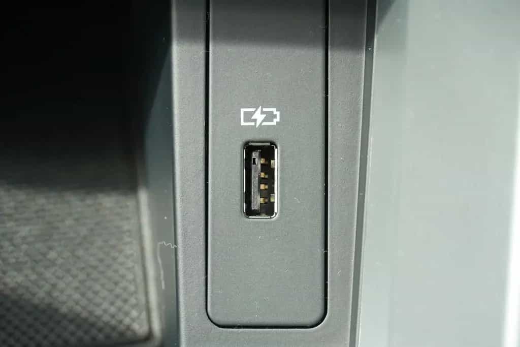 Audi Q3 35 1.5 TFSI advanced LED Navi AHK Spurhalte 03/2019-photo-26