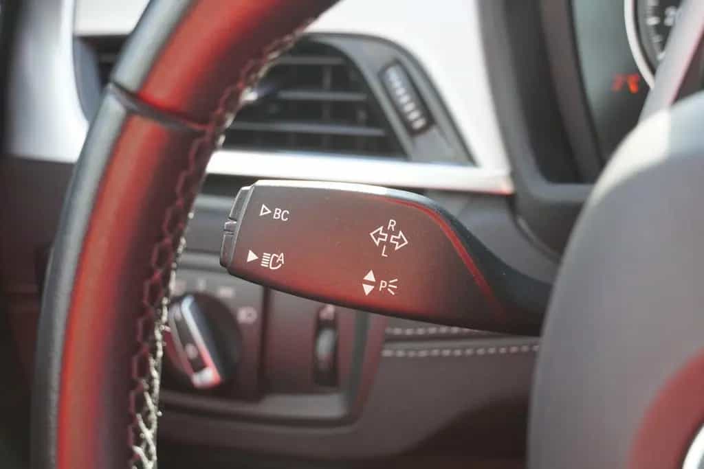 BMW X2 sDrive 18 i Advantage LED Navi AHK Kamera PDC 07/2018-photo-25
