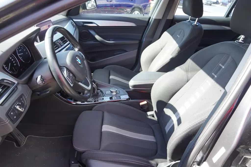 BMW X2 sDrive 18 i Advantage LED Navi AHK Kamera PDC 07/2018-photo-32