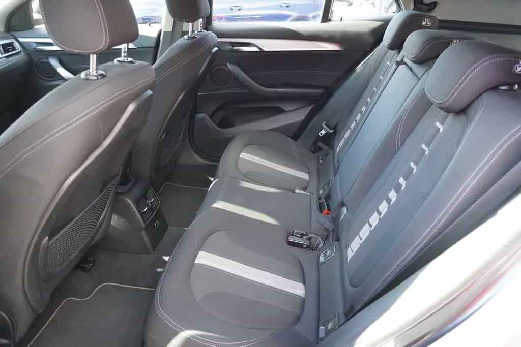BMW X2 sDrive 18 i Advantage LED Navi AHK Kamera PDC 07/2018-photo-36