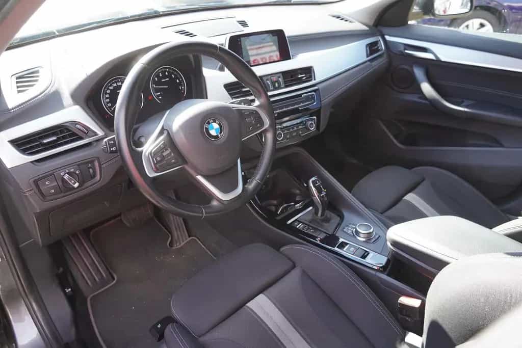 BMW X2 sDrive 18 i Advantage LED Navi AHK Kamera PDC 07/2018-photo-9