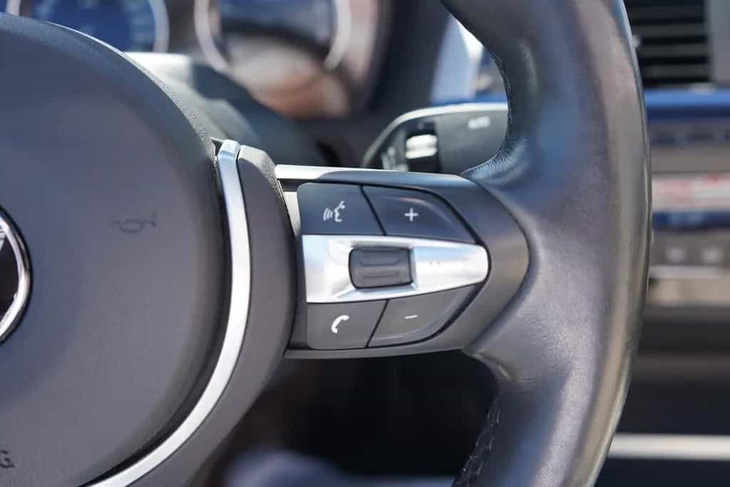 BMW 218 i M Sport LED HarmanKardon Navi Sitzheizung 03/2019-photo-21