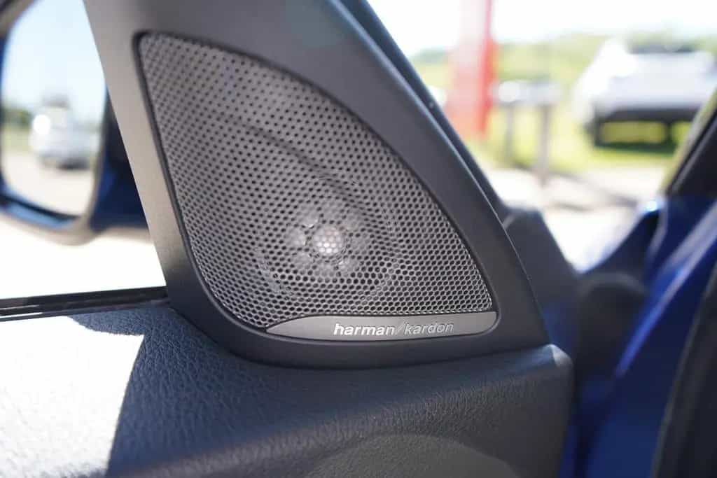 BMW 218 i M Sport LED HarmanKardon Navi Sitzheizung 03/2019-photo-27