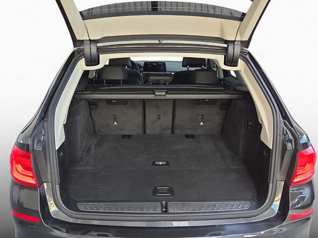 BMW 530 i Touring Bluetooth Navi LED Vollleder Klima 09/2021-photo-14
