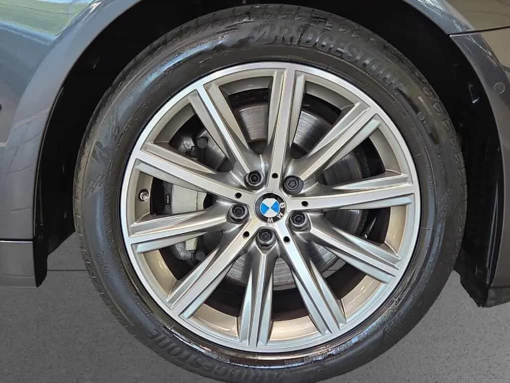 BMW 530 i Touring Bluetooth Navi LED Vollleder Klima 09/2021-photo-15