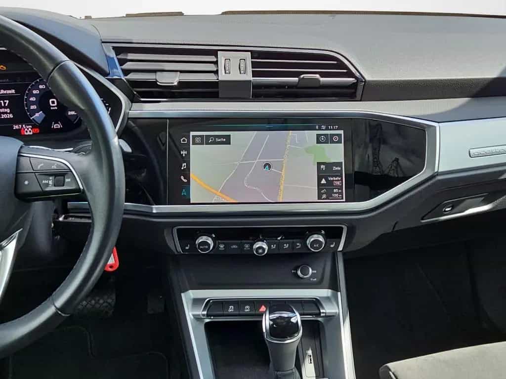 Audi Q3 40 TFSI S tronic quattro S line NaviPlus Matr 05/2019-photo-9