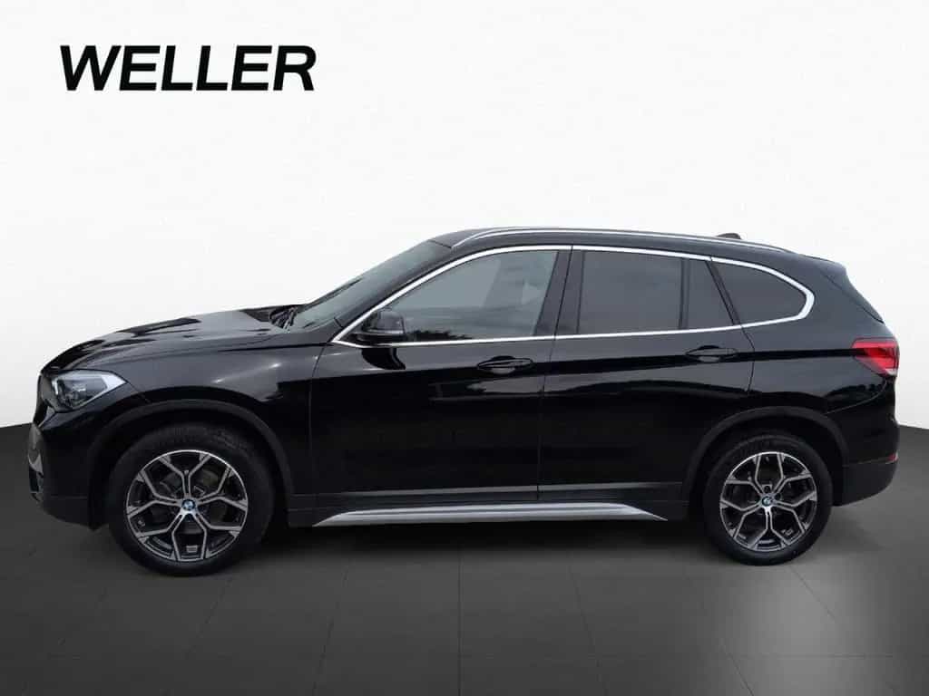 BMW X1 sDrive18d AHK Kamera LED HiFi Navi Business 04/2022-photo-8
