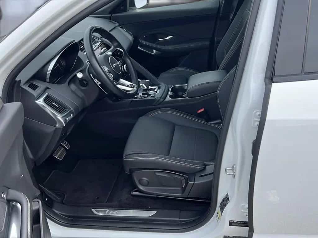 Jaguar E-Pace D200 AWD R-Dynamic 11/2021-photo-9
