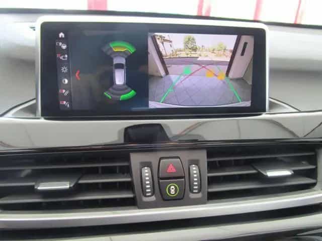 BMW X1 xDrive18d Business Advantage 02/2022-photo-11