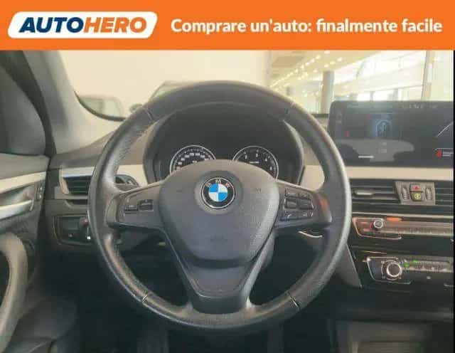 BMW X1 sDrive16d 01/2021-photo-11
