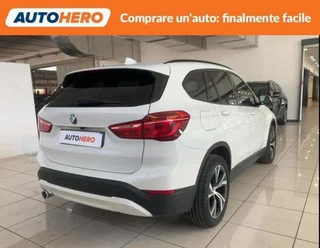 BMW X1 sDrive16d 01/2021-photo-4