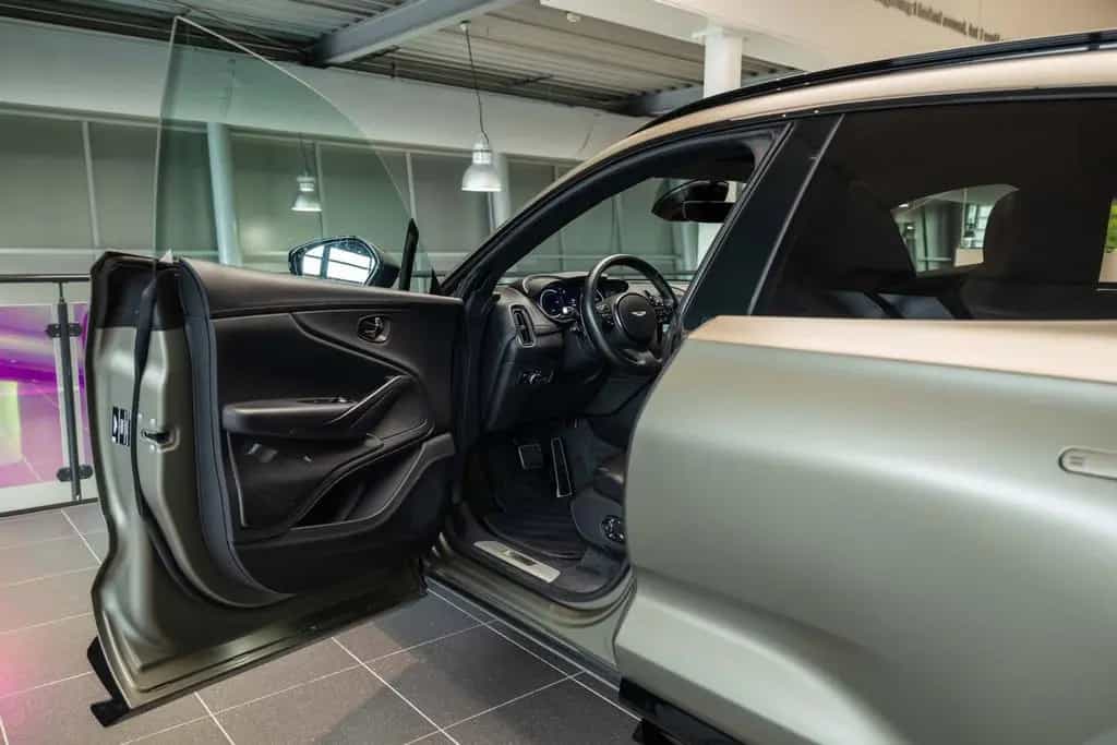Aston Martin DBX 4.0 V8 707 03/2023-photo-16