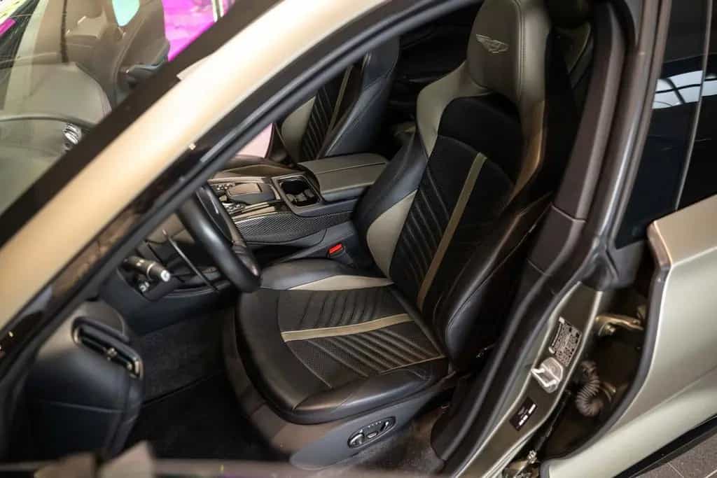 Aston Martin DBX 4.0 V8 707 03/2023-photo-24