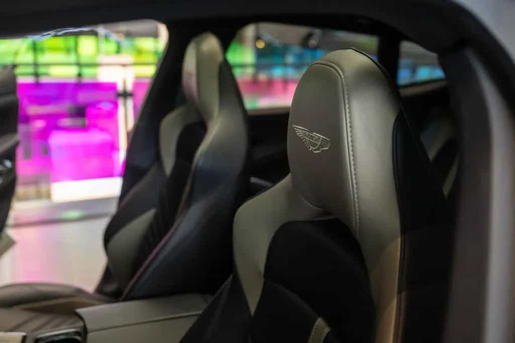 Aston Martin DBX 4.0 V8 707 03/2023-photo-25