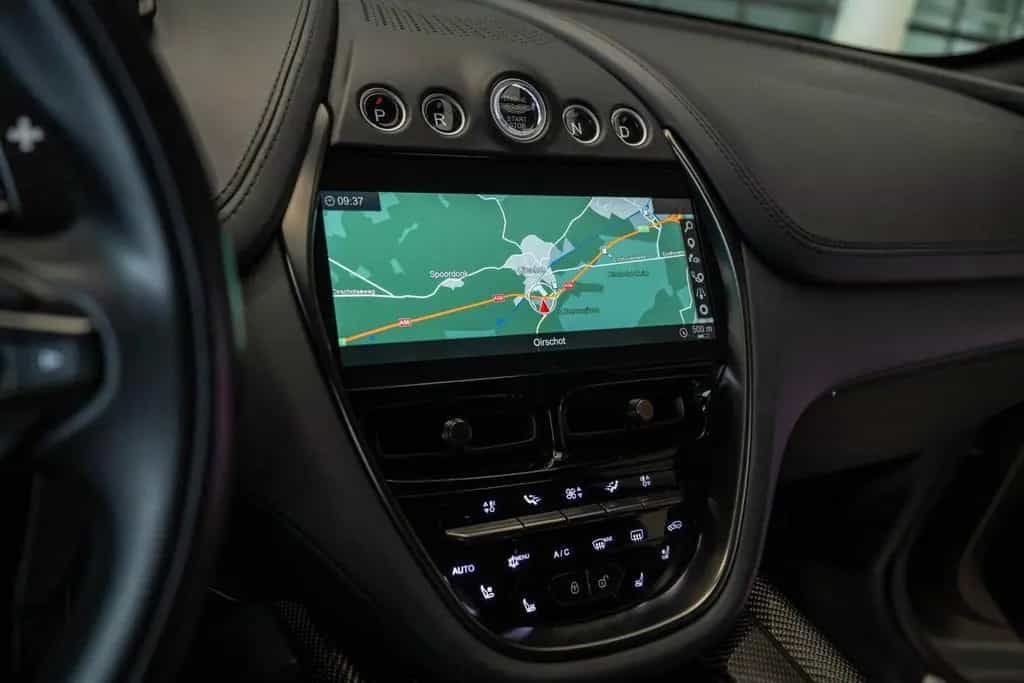Aston Martin DBX 4.0 V8 707 03/2023-photo-30