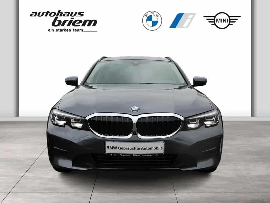 BMW 320 d xDrive Touring Advantage HiFi DAB Tempomat 02/2021-photo-1